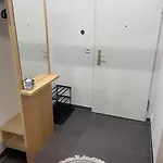 Zentrale In Lägenhet Ostrach